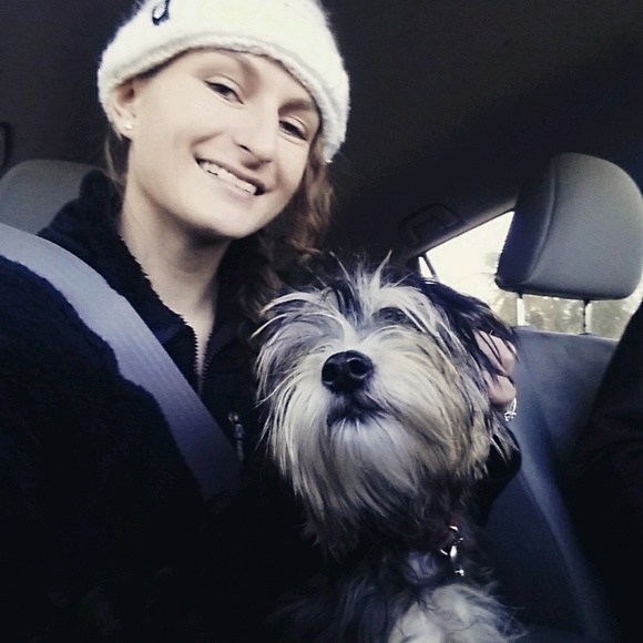 Meet your Posher, Lily - Picture 1 of 1